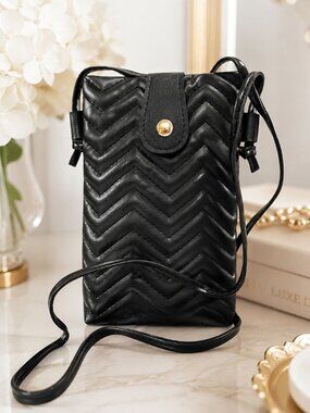 Black Quilted Phone Crossbody Bag Chevron Faux Leather Mini Shoulder Purse